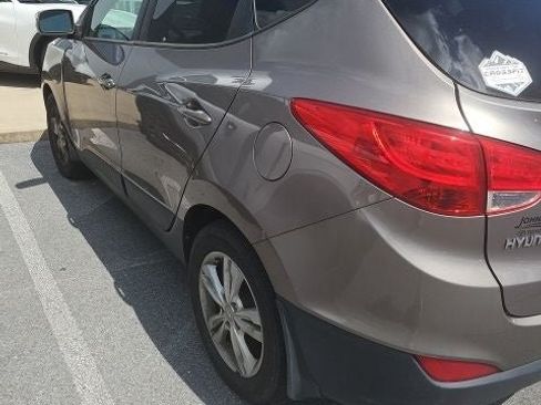 Used 2013 Hyundai Tucson GLS FWD image 6