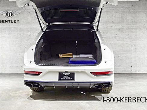 New 2025 Bentley Bentayga image 49