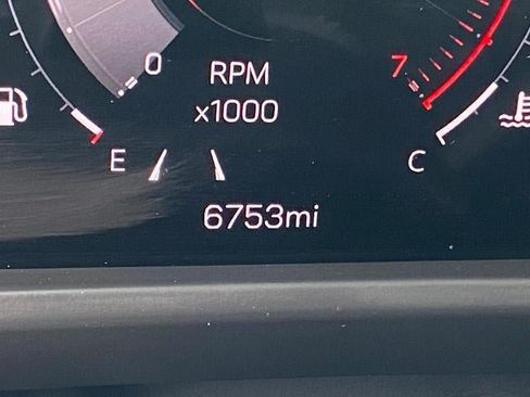 Used 2026 GMC Acadia Denali w/ Super Cruise Package AWD/4WD image 16