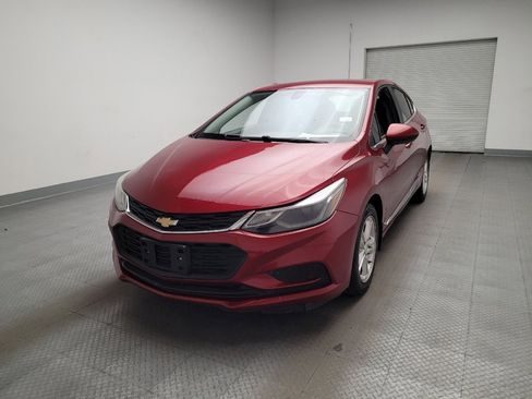 Used 2018 Chevrolet Cruze LT w/ Convenience Package image 15
