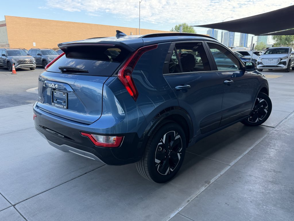 Used 2025 Kia Niro Wind FWD image 4