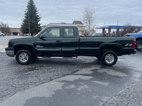 Used 2003 Chevrolet Silverado 2500 LS w/ Skid Plate Package image 2