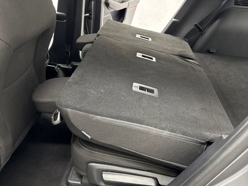 Used 2024 Ford Escape Active AWD/4WD image 35