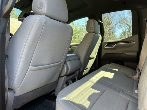 Used 2023 Chevrolet Silverado 1500 LT image 18