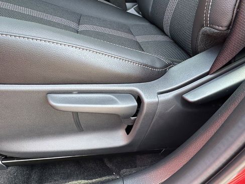 New 2025 MAZDA CX-50 AWD 2.5 S w/ Select Package image 16