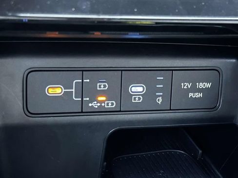 Used 2025 Hyundai Tucson SEL AWD/4WD image 31