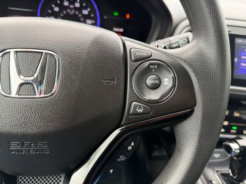 Used 2019 Honda HR-V EX image 24