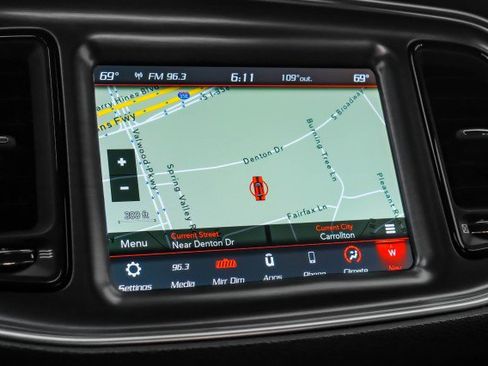 Used 2018 Dodge Challenger R/T w/ Sound Group image 19