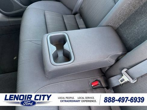 Used 2025 Nissan Altima 2.5 SV FWD image 14