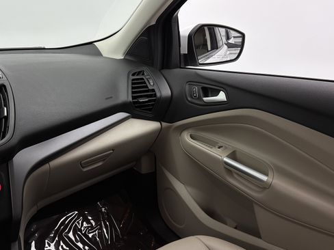 Used 2019 Ford Escape SEL image 29