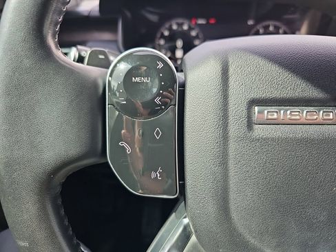 Used 2019 Land Rover Discovery HSE AWD/4WD image 21