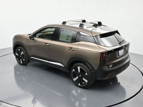 New 2026 Nissan Kicks SR w/ Cold Weather Package AWD/4WD image 28