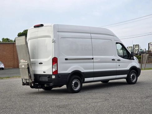 Used 2018 Ford Transit 250 148 High Roof RWD image 10