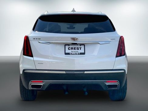Used 2024 Cadillac XT5 Premium Luxury w/ Technology Package AWD/4WD image 3