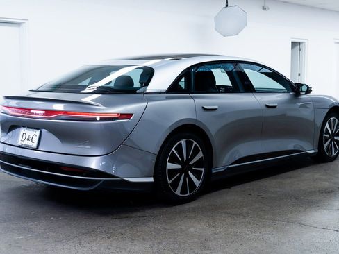 Used 2022 Lucid Air Grand Touring image 6