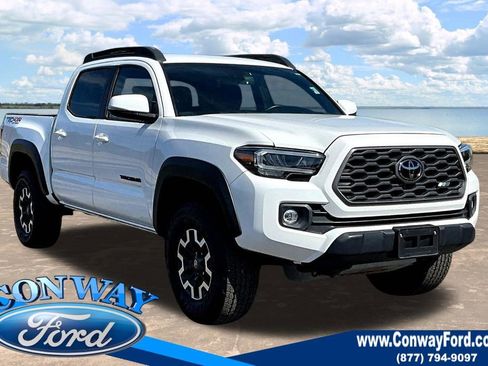 Used 2022 Toyota Tacoma TRD Off-Road w/ Technology Package image 1