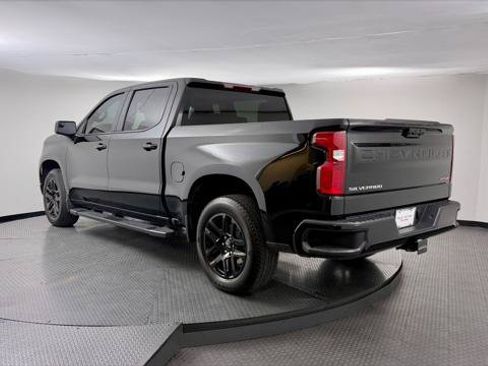 Used 2025 Chevrolet Silverado 1500 RST RWD image 7