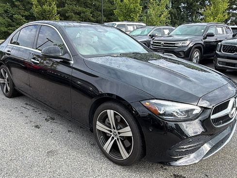 Used 2023 Mercedes-Benz C 300 Sedan image 5