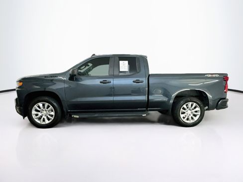 Used 2021 Chevrolet Silverado 1500 Custom w/ LPO, Dark Essentials Package AWD/4WD image 4