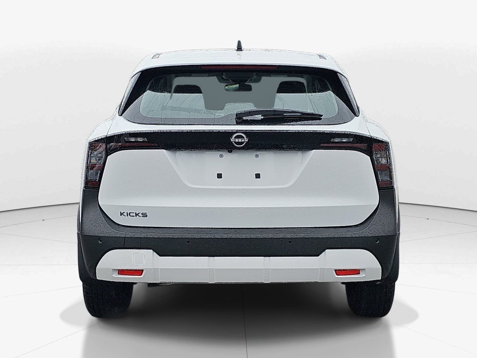 Used 2026 Nissan Kicks S FWD image 5