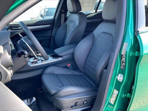 New 2025 Alfa Romeo Stelvio Sprint w/ Veloce Package image 9