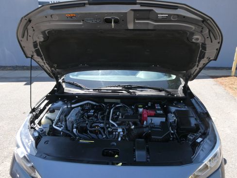 Used 2021 Nissan Sentra SV FWD image 32