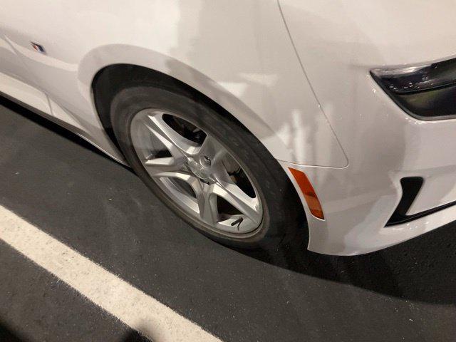 Used 2023 Chevrolet Camaro LT RWD image 3
