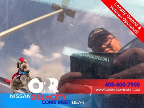 Used 2025 Hyundai Kona SEL image 2