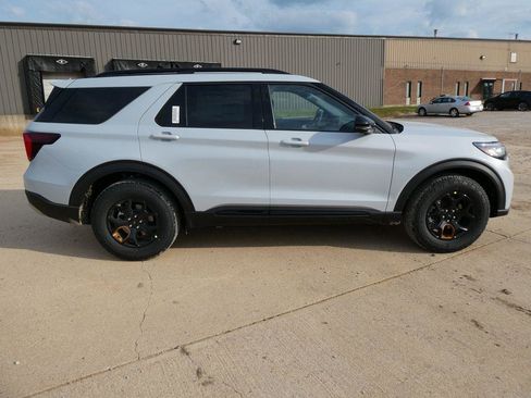 New 2026 Ford Explorer Tremor AWD/4WD image 2