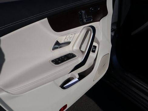 New 2026 Mercedes-Benz CLA 250 4MATIC image 23