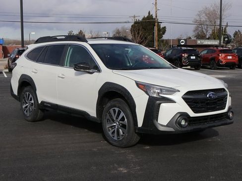 Used 2025 Subaru Outback Premium w/ Popular Package #1A image 1