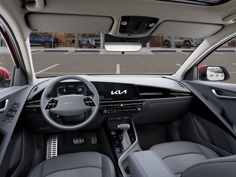 New 2025 Kia Niro EX Touring image 15