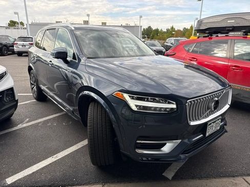Used 2025 Volvo XC90 B6 Plus w/ Protection Package Premier AWD/4WD image 2