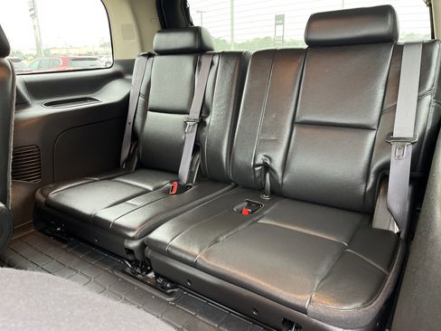 Used 2011 GMC Yukon SLT image 13