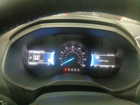 Certified 2024 Ford Edge SEL image 10