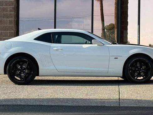Used 2010 Chevrolet Camaro SS w/ RS Package RWD image 15