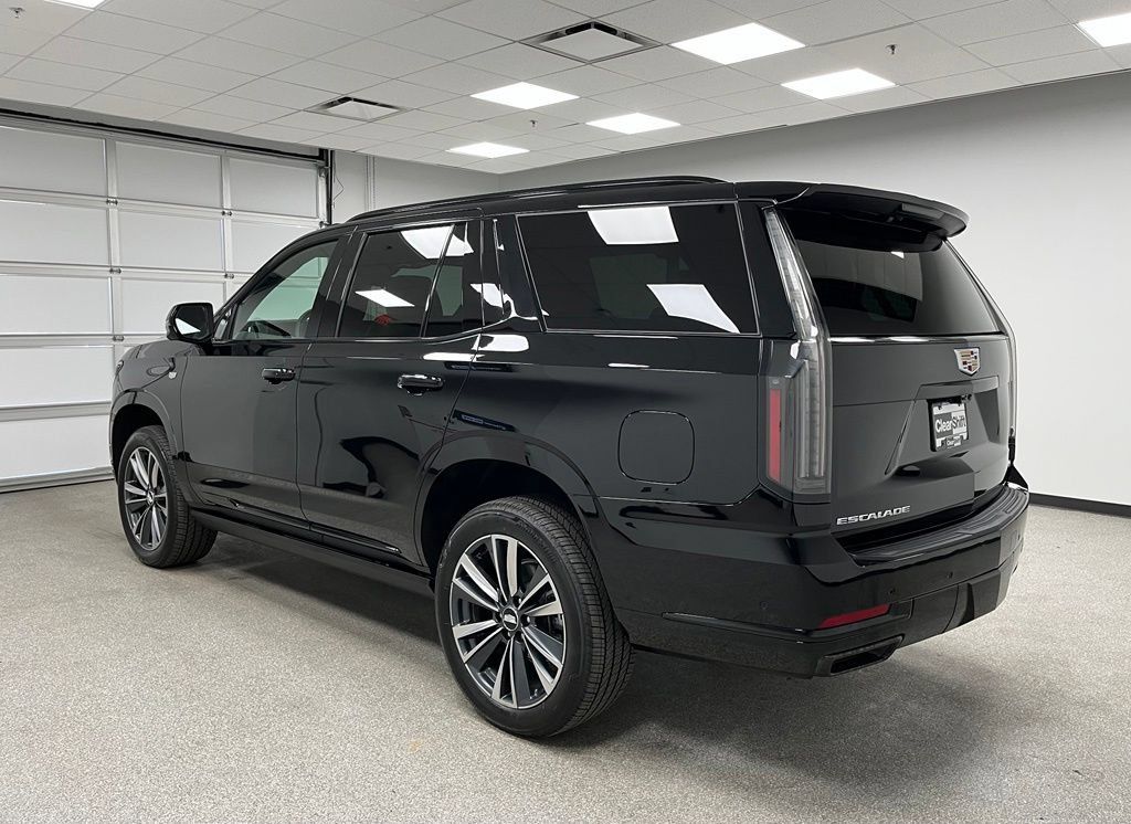 Used 2026 Cadillac Escalade Sport AWD/4WD image 8
