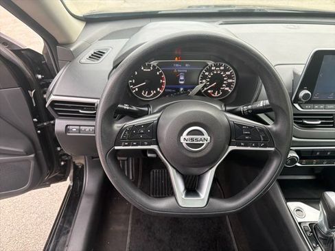 Used 2020 Nissan Altima 2.5 S FWD image 21