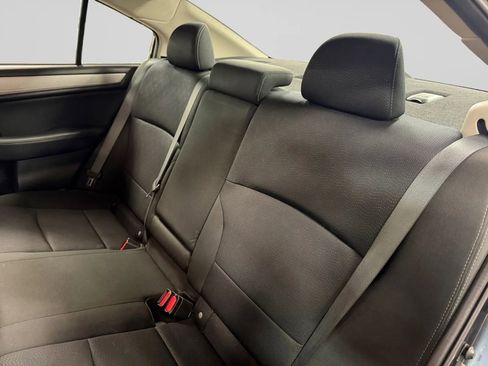 Used 2017 Subaru Legacy 2.5i Premium image 22
