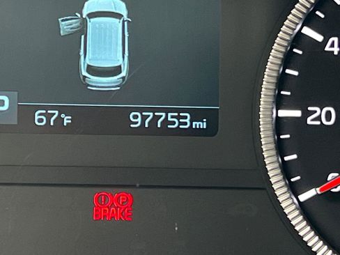 Used 2022 Kia Telluride S FWD image 28
