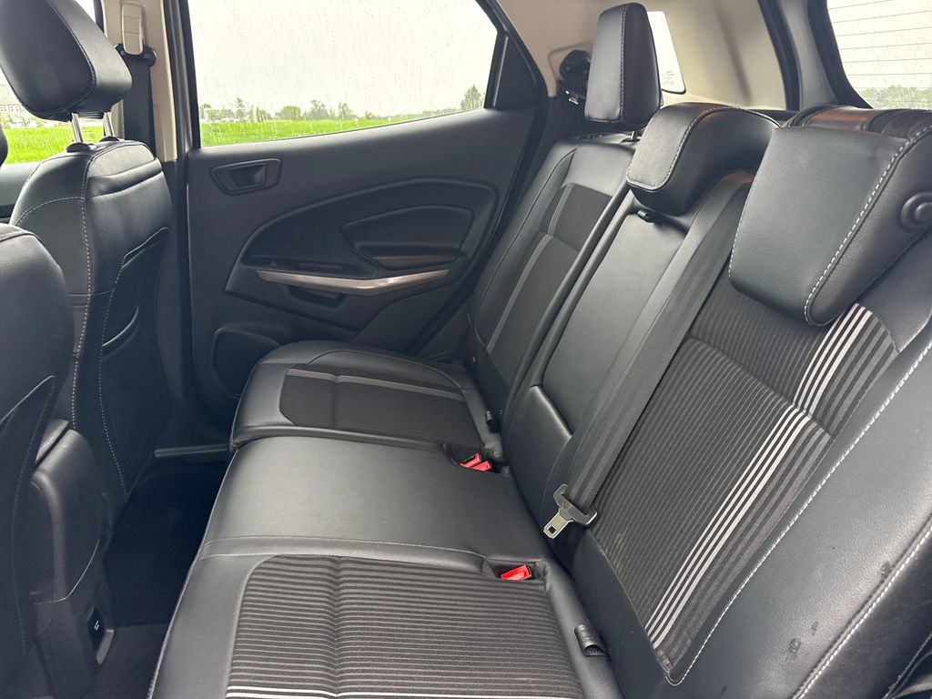 Used 2020 Ford EcoSport SES w/ Interior Protection Package AWD/4WD image 14