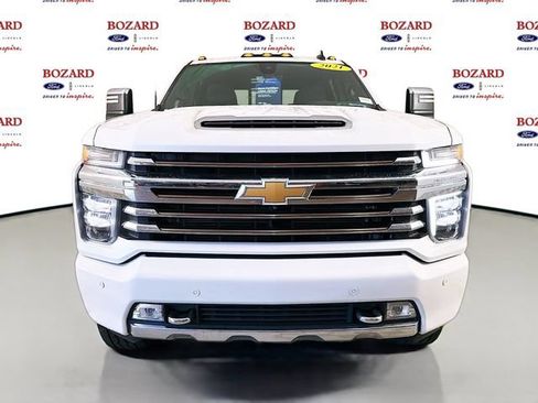 Used 2021 Chevrolet Silverado 2500 High Country w/ Z71 Off-Road Package AWD/4WD image 2