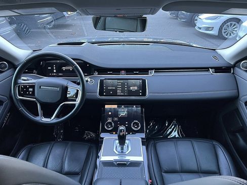 Used 2021 Land Rover Range Rover Evoque S image 33