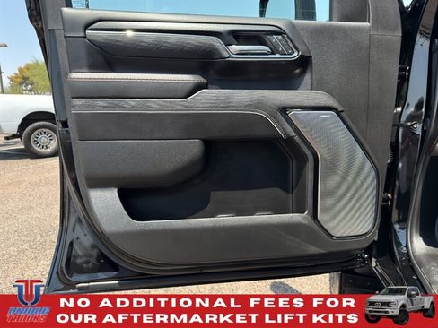 Used 2024 GMC Sierra 2500 AT4X w/ AT4X AEV Edition AWD/4WD image 19