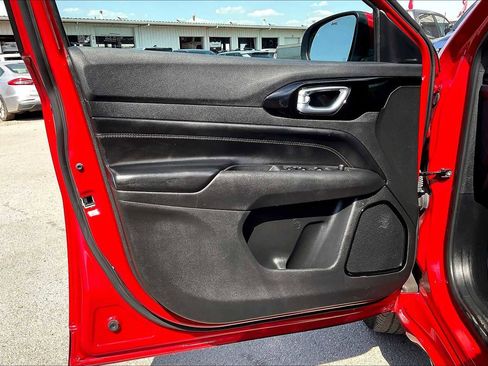 Used 2023 Jeep Compass Limited image 73