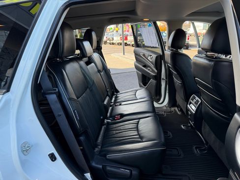 Used 2019 INFINITI QX60 Luxe w/ Sensory Package image 8