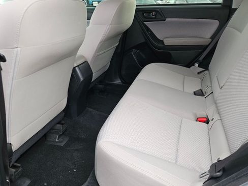 Used 2017 Subaru Forester 2.5i Premium w/ Popular Package #2A AWD/4WD image 23