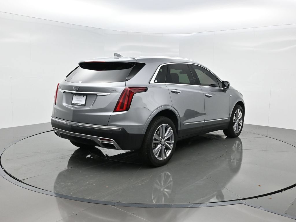 Used 2024 Cadillac XT5 Premium Luxury AWD/4WD image 6
