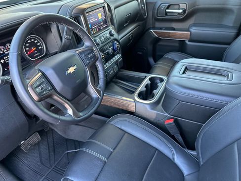 Used 2022 Chevrolet Silverado 1500 High Country w/ LPO, Dark Essentials Package AWD/4WD image 10