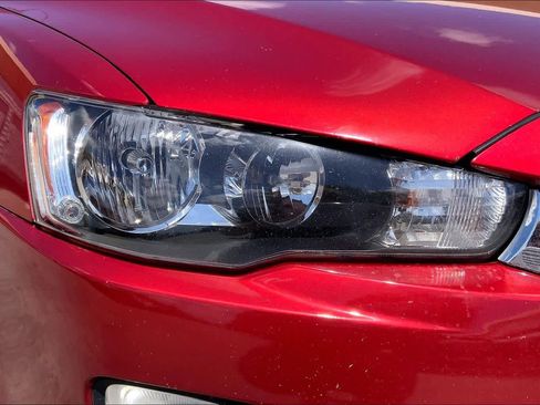 Used 2017 Mitsubishi Lancer ES FWD image 27